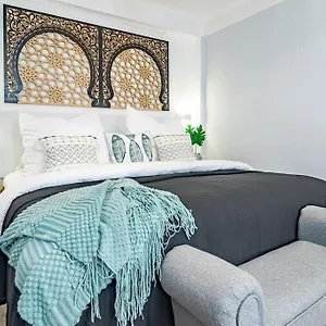 Casa Alcazavilla Apartment Malaga